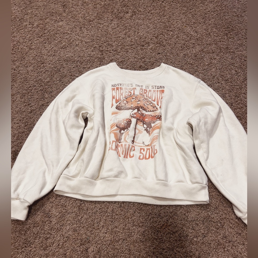 Cute Hollister crewneck